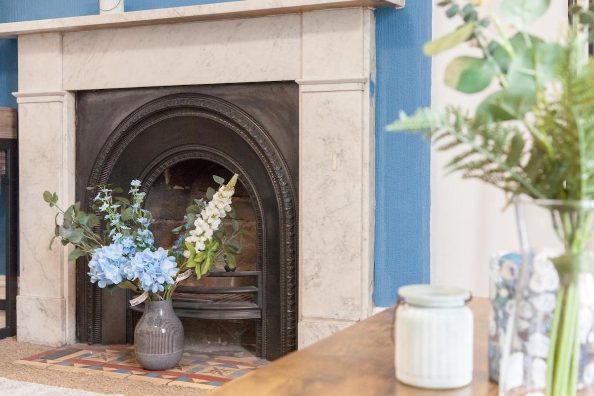 Victorian Elegance At Kingscliffe, Sleeps 17 Villa Manchester Eksteriør bilde