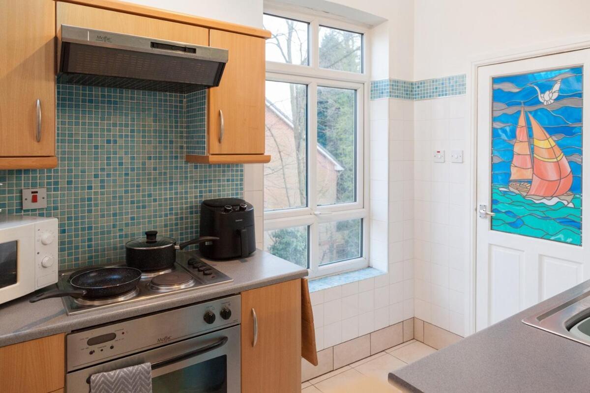 Victorian Elegance At Kingscliffe, Sleeps 17 Villa Manchester Eksteriør bilde