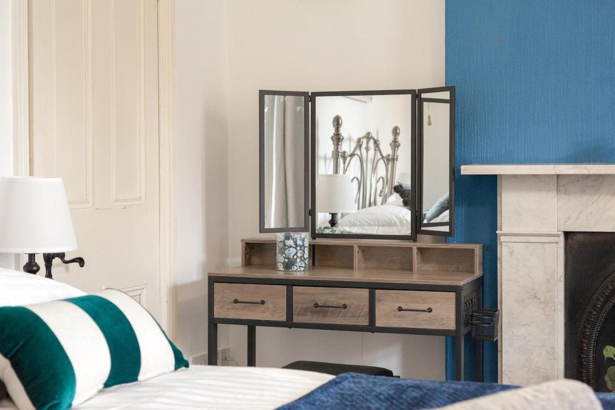 Victorian Elegance At Kingscliffe, Sleeps 17 Villa Manchester Eksteriør bilde