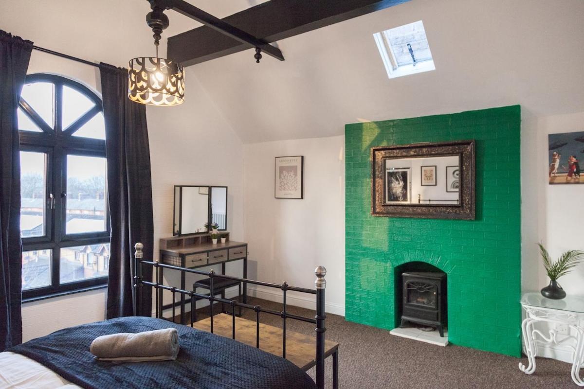 Victorian Elegance At Kingscliffe, Sleeps 17 Villa Manchester Eksteriør bilde